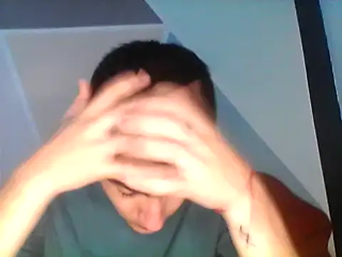 Snapshot of daimon_king05 chatting on 02.14.25 daimon king05 online show from 02.14.25