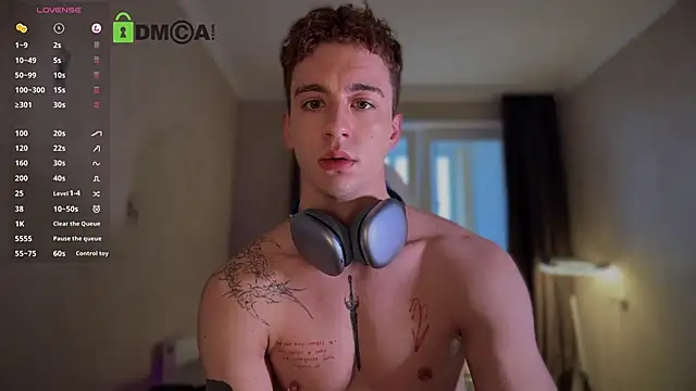 VincentSmith02 online show from 10.12.25