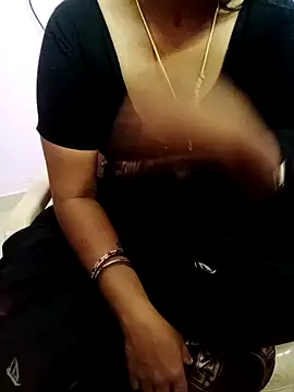 Snapshot of Tamil_Radha chatting on 02.01.25 Tamil Radha online show from 02.01.25