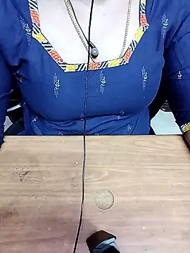 Snapshot of Tamil_Radha chatting on 09.27.25 Tamil Radha online show from 09.27.25