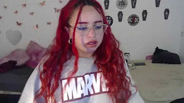 EstefyTabbo online show from 12.15.25