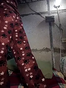 Snapshot of Ariell_Kieran chatting on 02.10.25 Ariell Kieran online show from 02.10.25