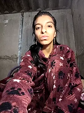 Snapshot of Ariell_Kieran chatting on 02.11.25 Ariell Kieran online show from 02.11.25