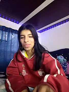 Snapshot of Ariell_Kieran chatting on 02.16.25 Ariell Kieran online show from 02.16.25