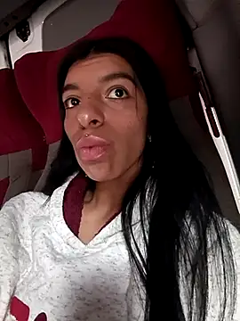 Snapshot of Ariell_Kieran chatting on 02.19.25 Ariell Kieran online show from 02.19.25