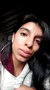 Snapshot of Ariell_Kieran chatting on 03.03.25 Ariell Kieran online show from 03.03.25