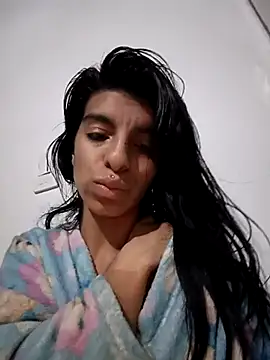 Snapshot of Ariell_Kieran chatting on 03.12.25 Ariell Kieran online show from 03.12.25