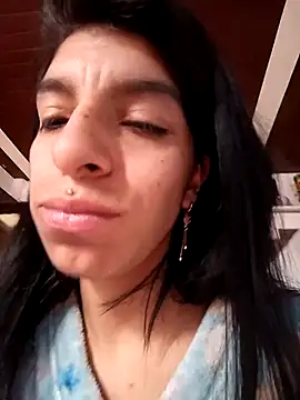 Snapshot of Ariell_Kieran chatting on 03.14.25 Ariell Kieran online show from 03.14.25