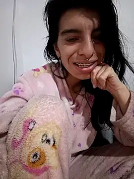 Snapshot of Ariell_Kieran chatting on 03.22.25 Ariell Kieran online show from 03.22.25