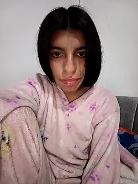 Snapshot of Ariell_Kieran chatting on 03.23.25 Ariell Kieran online show from 03.23.25