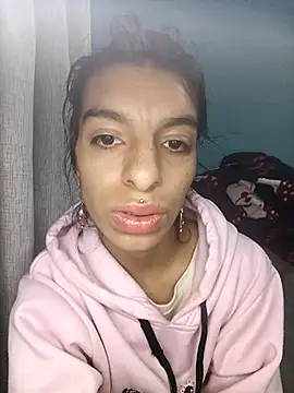 Snapshot of Ariell_Kieran chatting on 09.19.25 Ariell Kieran online show from 09.19.25