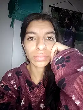 Snapshot of Ariell_Kieran chatting on 09.25.25 Ariell Kieran online show from 09.25.25