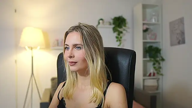 catecrago  online show from 11.13.25