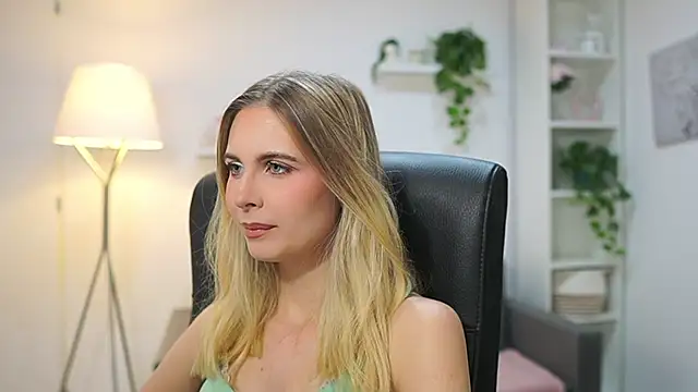 catecrago  online show from 12.16.25