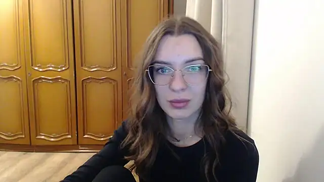 aurora lust online show from 11.14.25