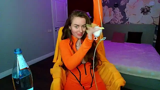 MissisCaty online show from 05.16.26