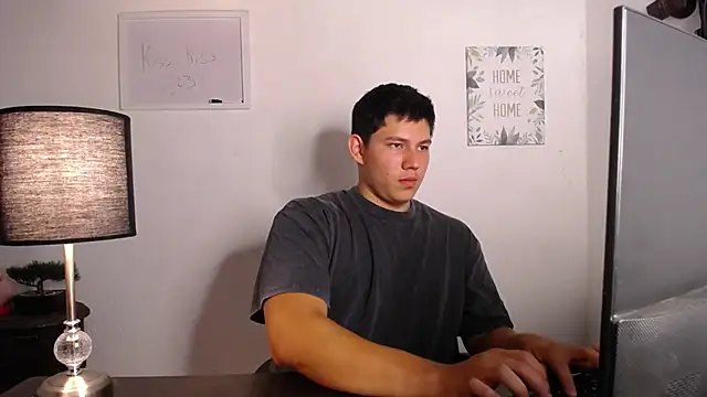 JamesCr  online show from 10.11.25