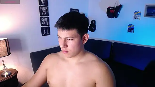 JamesCr  online show from 03.04.26