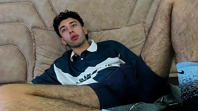 Snapshot of erickblaze_wm chatting on 02.06.25 erickblaze wm online show from 02.06.25