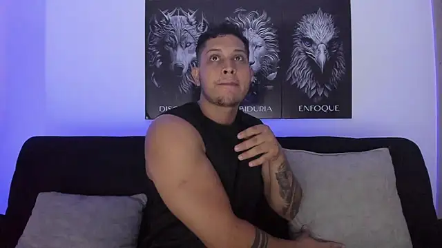 JohanSmith online show from 10.28.25