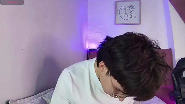 PepperTwink online show from 11.05.25