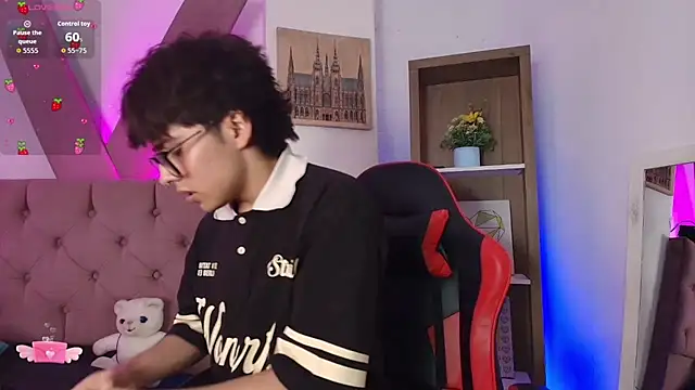 PepperTwink online show from 04.18.26