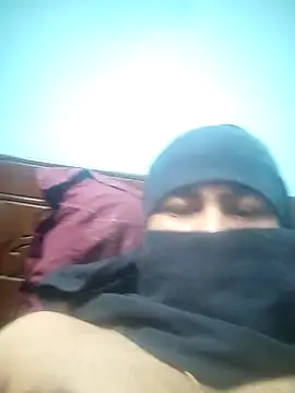 Snapshot of deshiboyz chatting on 02.13.25 deshiboyz online show from 02.13.25