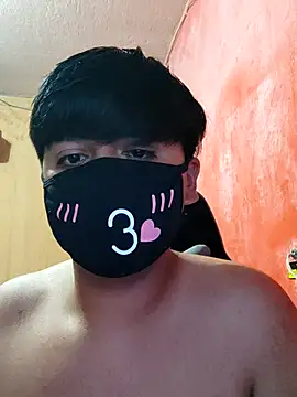 LuisA Femm online show from 02.18.25