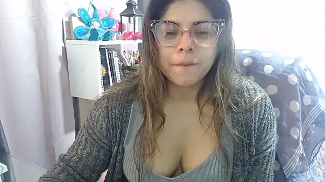 KatteAngelLat online show from 09.30.25