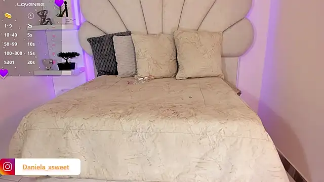 Danielaangelina online show from 10.06.25