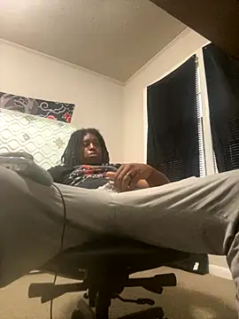 nofacenokase21 online show from 10.27.25