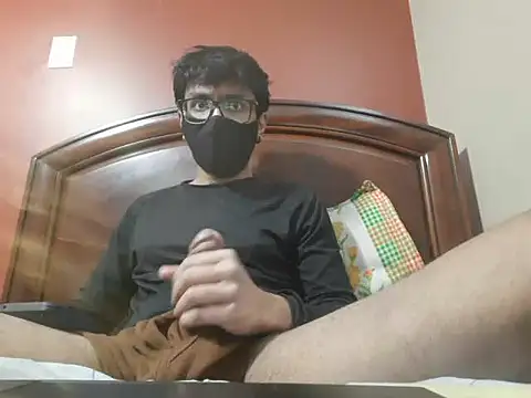 kk77102 online show from 04.05.26