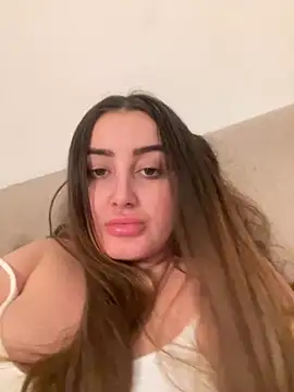hotAlys online show from 02.02.25