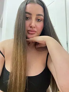 hotAlys online show from 09.14.25