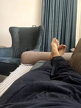 legolasleo online show from 09.21.25