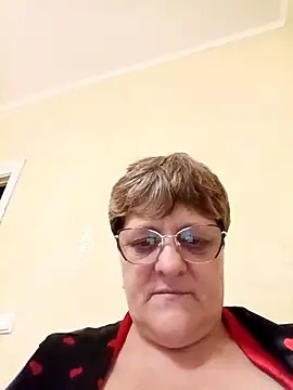 Snapshot of ElzaJewel chatting on 10.02.25 ElzaJewel online show from 10.02.25