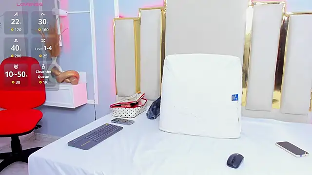 emmysandoval online show from 10.18.25