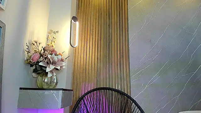 ariana jhonson1 online show from 02.12.25