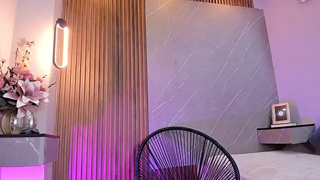 ariana jhonson1 online show from 03.11.25