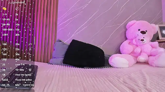 ariana jhonson1 online show from 12.18.25