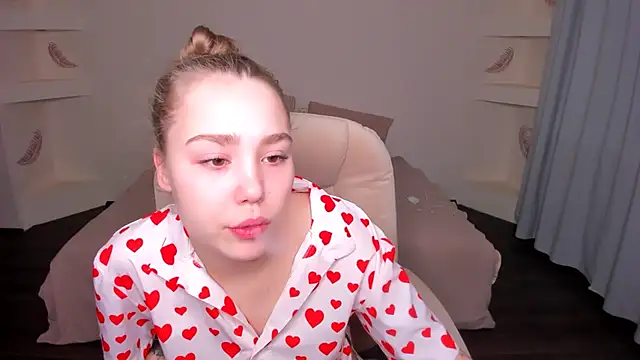 YourMegan online show from 12.21.25