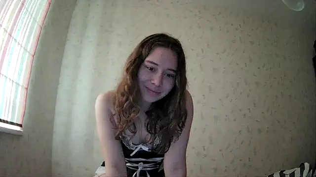 girliemilk online show from 02.08.25