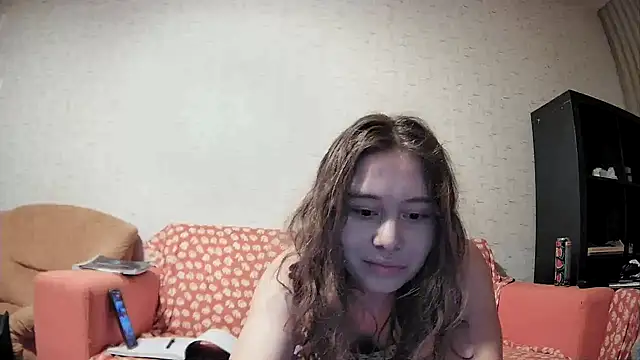 girliemilk online show from 02.12.25