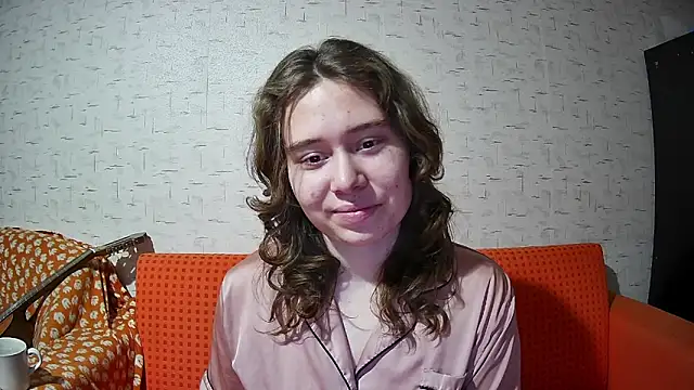 girliemilk online show from 11.29.25