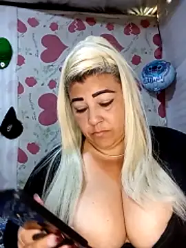 BonniAdams online show from 12.21.25