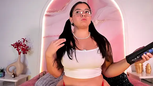 Snapshot of Sofii_Lopezz chatting on 02.27.25 Sofii Lopezz online show from 02.27.25
