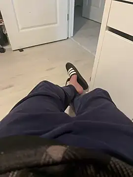 Snapshot of Enrimas1210 chatting on 03.18.26 Enrimas1210 online show from 03.18.26