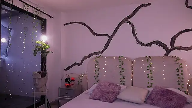 soidai miiu online show from 11.03.25