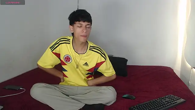 Snapshot of the_murderer chatting on 03.21.25 the murderer online show from 03.21.25