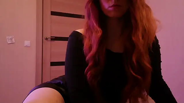  AliceOwen  online show from 03.19.25